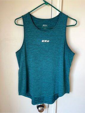 2XU Women's Teal Performance Athletic Tank Top Small Medium